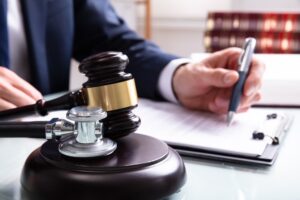 Hiring a Medical Malpractice Lawyer in Phoenix, AZ